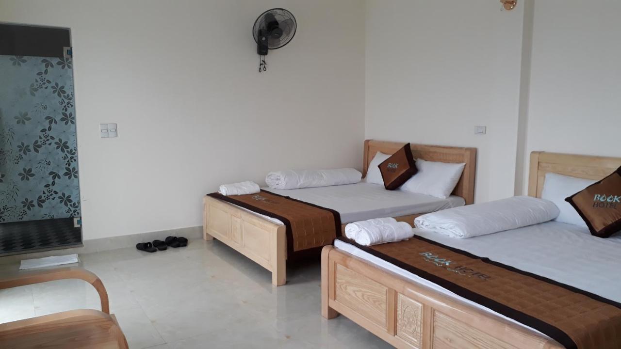 Nha Nghi Book Hotel Hoan Giap Bagian luar foto