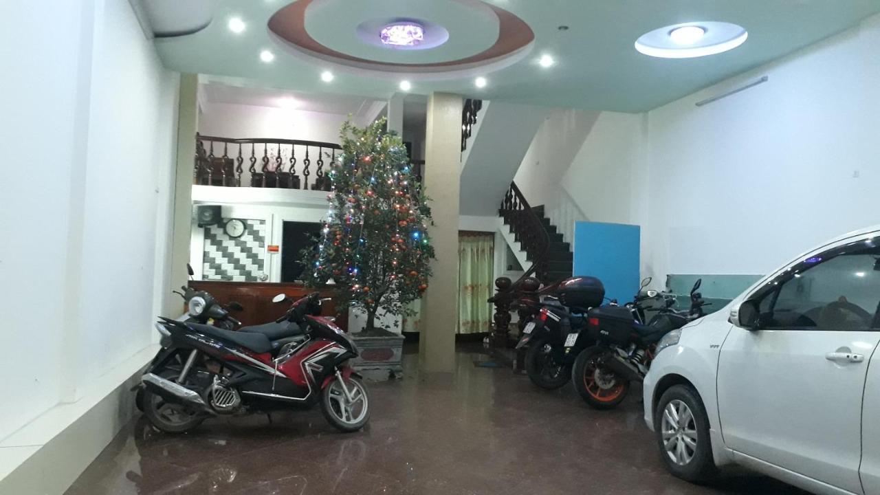 Nha Nghi Book Hotel Hoan Giap Bagian luar foto